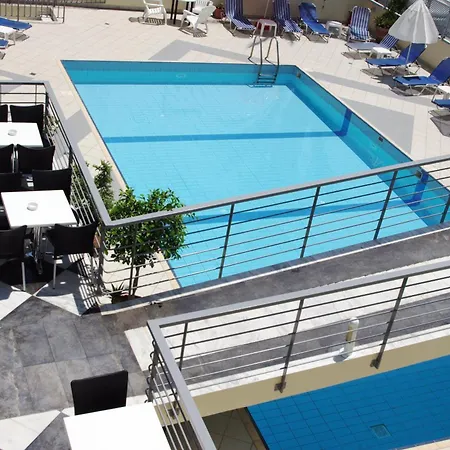 Ξενοδοχείο με διαμερίσματα Kleoniki Mare Ρέθυμνο